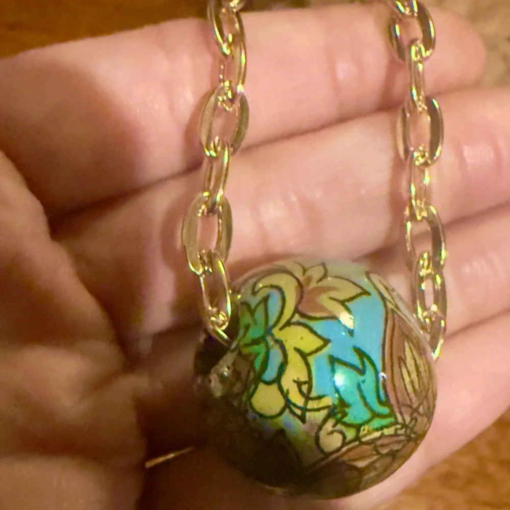 Antique Italian Hand-Painted Venetian Bead Pendant Necklace, 24 GP‎ Chain, 19”